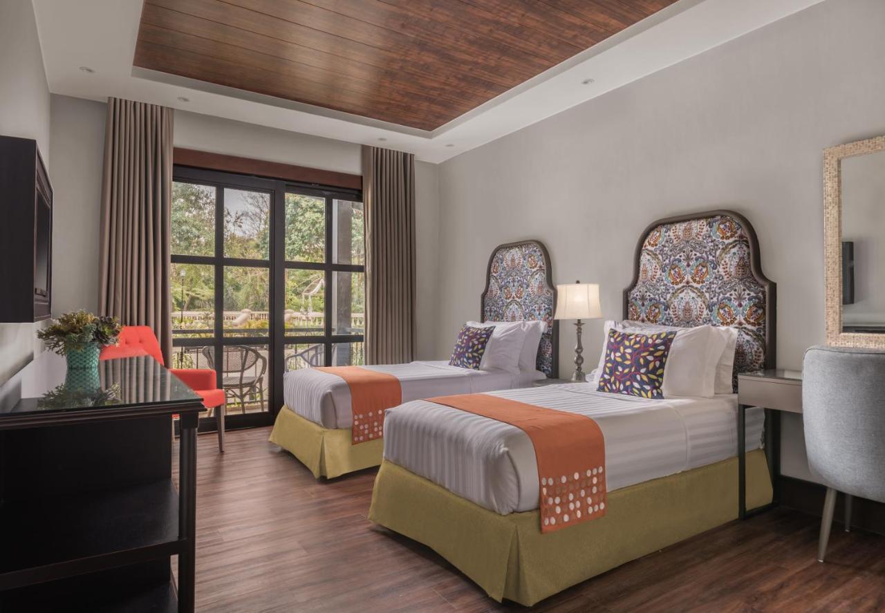 מלון Luksuhin Hillcreek Gardens Tagaytay מראה חיצוני תמונה
